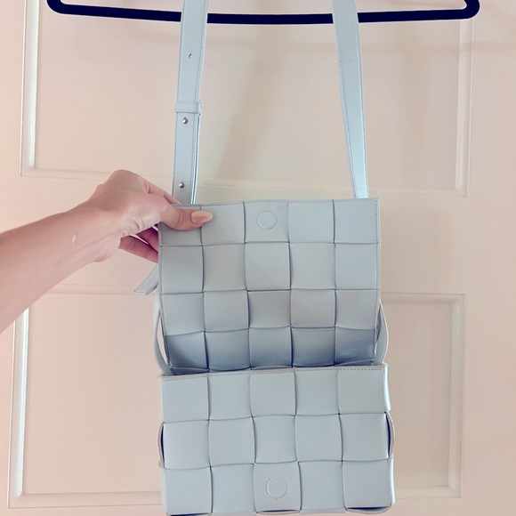 Bottega Veneta Casette Bag - Picture 2 of 4